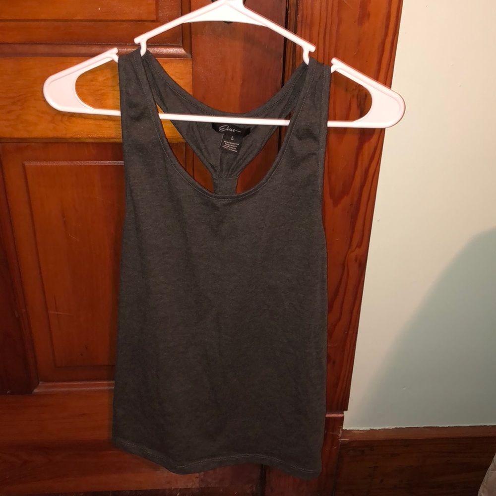 Grey tank top